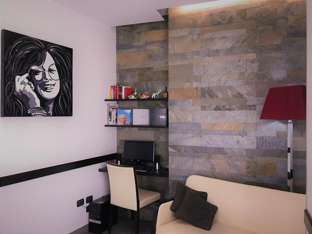 Visagi Hotel